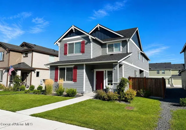 Photo 2 of Single family home for sale at 229 E Sandmyrtle Ave, Hayden, ID 83835 | MLS# 26-7094 | Listing updated on 2026-09-01