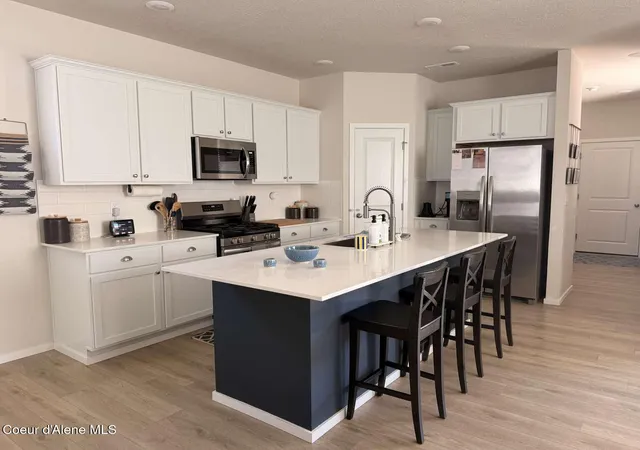 Photo 4 of Single family home for sale at 229 E Sandmyrtle Ave, Hayden, ID 83835 | MLS# 26-7094 | Listing updated on 2026-09-01