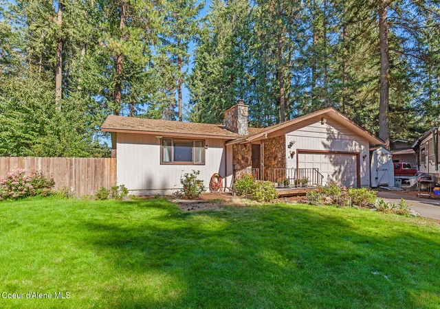 Photo 1 of Sale Pending at 11958 N Emerald Dr, Hayden, ID 83835 | MLS# 26-9365 | Listing updated on 2026-10-18