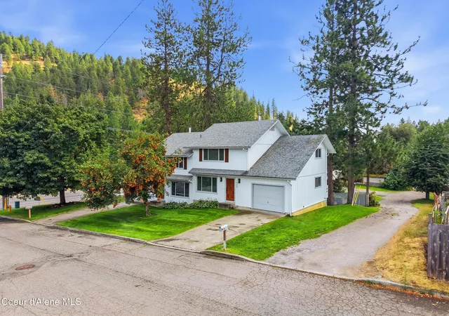 Photo 2 of Multi family home for sale at 1420 1422 E Homestead Ave, Coeur D Alene, ID 83814 | MLS# 26-7633 | Listing updated on 2026-09-17