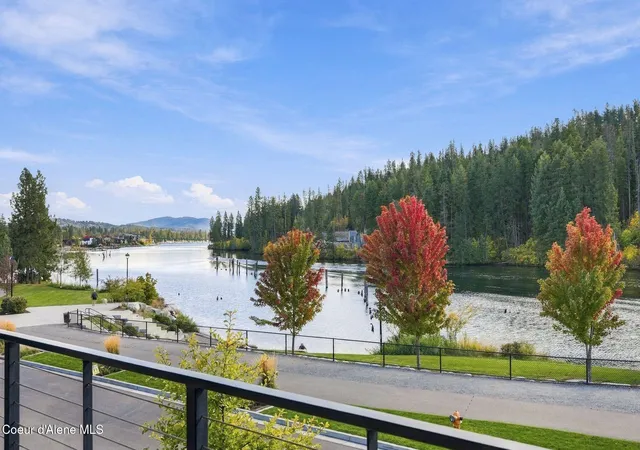 Photo 3 of Single family home for sale at 2886 N Atlas Rd, Coeur D Alene, ID 83814 | MLS# 26-7745 | Listing updated on 2026-10-22