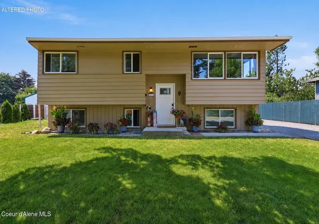 Photo 1 of Single family home for sale at 2813 N Francis St, Coeur D Alene, ID 83815 | MLS# 26-7846 | Listing updated on 2026-09-17