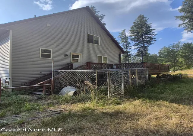 Photo 3 of Single family home for sale at 9900 S Lakeview Ln, Harrison, ID 83833 | MLS# 26-8214 | Listing updated on 2026-09-29