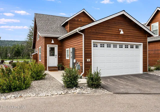 Photo 2 of Single family home for sale at 52 Pomrankey Ln, Dover, ID 83825 | MLS# 26-9689 | Listing updated on 2026-09-30