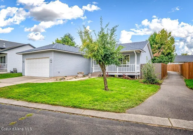 Photo 1 of Single family home for sale at 240 W Navaho Ave, Post Falls, ID 83854 | MLS# 26-8492 | Listing updated on 2026-09-17