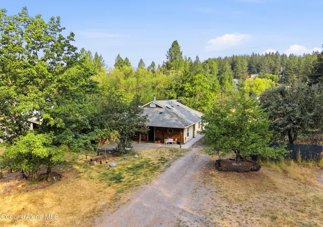 Photo 3 of Single family home for sale at 6539 E Little Joe Rd, Coeur D Alene, ID 83814 | MLS# 26-9043 | Listing updated on 2026-09-21