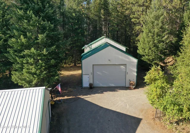 Photo 3 of Single family home for sale at 1957 Homestead Rd, Athol, ID 83801 | MLS# 26-9155 | Listing updated on 2026-09-04