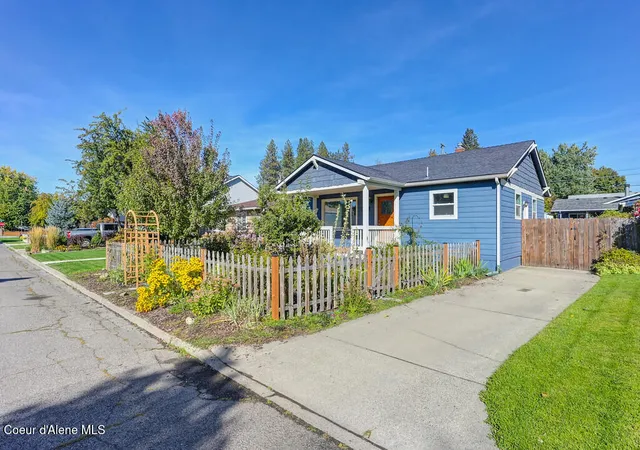 Photo 1 of Sale Pending at 1517 E Coeur D Alene Ave, Coeur D Alene, ID 83814 | MLS# 26-8989 | Listing updated on 2026-09-05