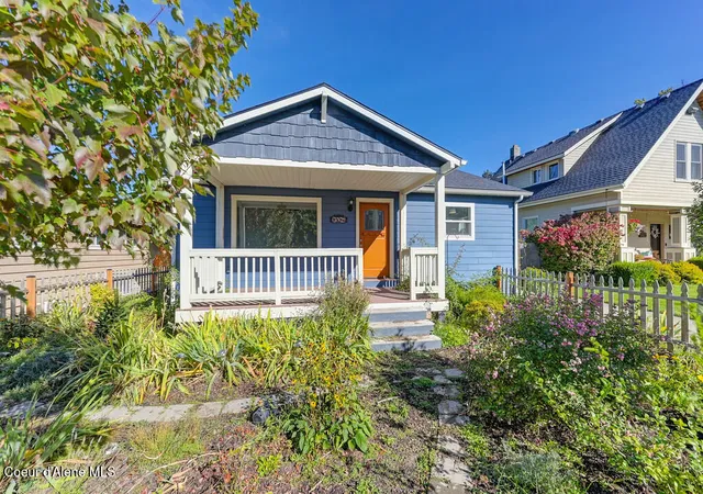 Photo 3 of Sale Pending at 1517 E Coeur D Alene Ave, Coeur D Alene, ID 83814 | MLS# 26-8989 | Listing updated on 2026-09-05