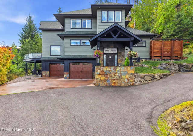 Photo 3 of Sale Pending at 2462 E Upper Hayden Lake Rd, Hayden, ID 83835 | MLS# 26-9278 | Listing updated on 2026-09-15