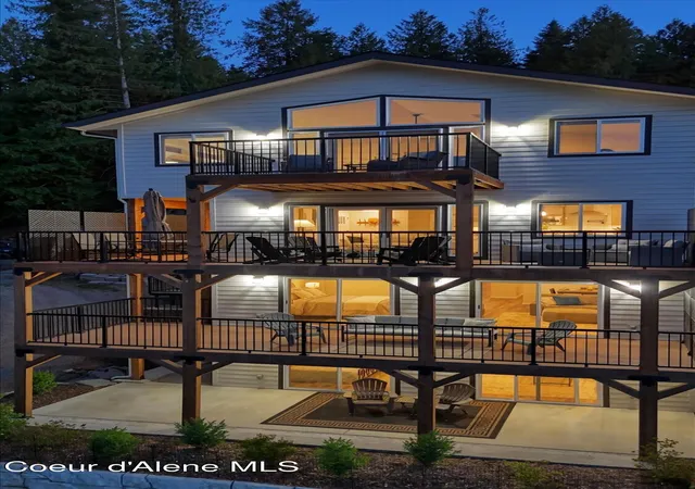 Photo 3 of Single family home for sale at 109 W Lakeview Blvd, Priest River, ID 83856 | MLS# 26-8938 | Listing updated on 2026-09-03