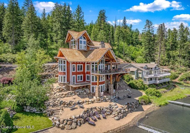 Photo 3 of Mansion for sale at 3710 S Westway Dr, Coeur D Alene, ID 83814 | MLS# 26-8929 | Listing updated on 2026-09-01
