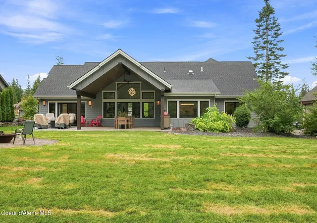 Photo 3 of Single family home for sale at 3503 E Winray Dr, Hayden, ID 83835 | MLS# 26-9163 | Listing updated on 2026-09-16