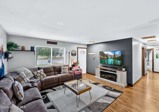 Photo 4 of Single family home for sale at 2201 N Cabinet St, Post Falls, ID 83854 | MLS# 26-9174 | Listing updated on 2026-09-20