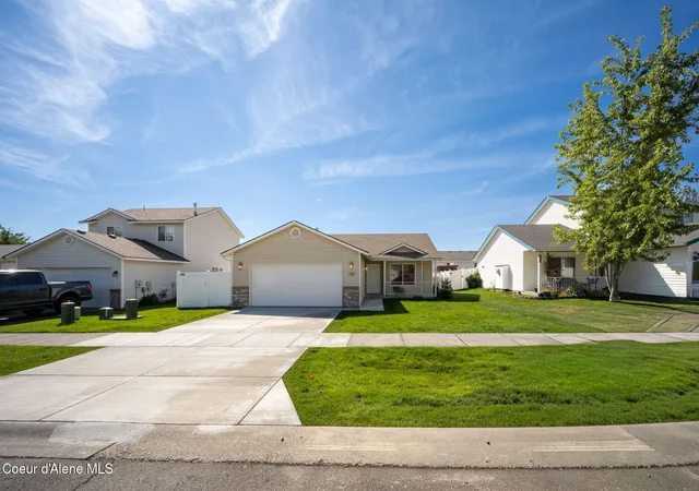 Photo 2 of Single family home for sale at 1350 W Timor Ave, Coeur D Alene, ID 83815 | MLS# 26-8977 | Listing updated on 2026-09-16