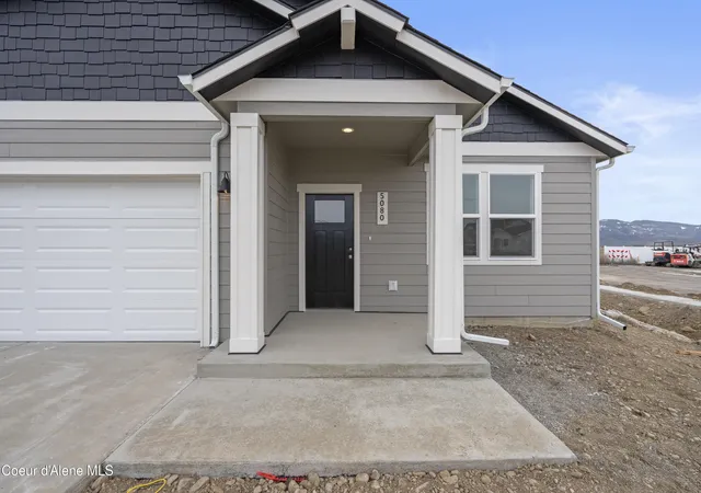 Photo 3 of Sale Pending at 2628 N Andromeda St, Post Falls, ID 83854 | MLS# 26-8975 | Listing updated on 2026-09-02
