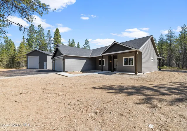 Photo 2 of Sale Pending at 95 Wyatt Ln, Spirit Lake, ID 83869 | MLS# 26-8939 | Listing updated on 2026-09-19