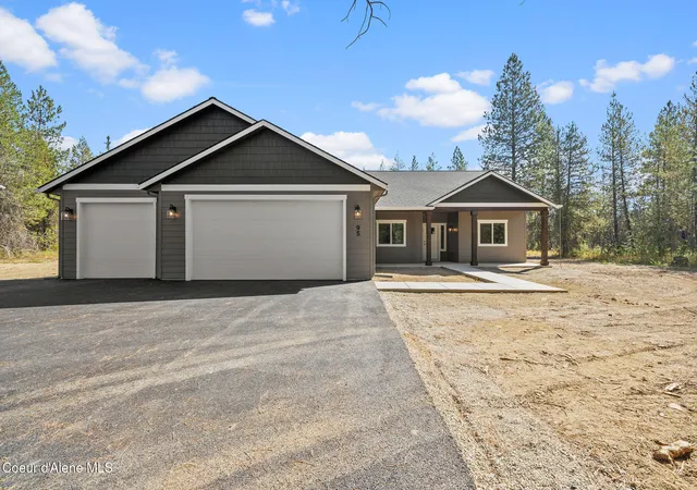 Photo 3 of Sale Pending at 95 Wyatt Ln, Spirit Lake, ID 83869 | MLS# 26-8939 | Listing updated on 2026-09-19