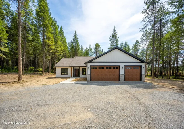 Photo 3 of Single family home for sale at 80 Carbonate Ln, Oldtown, ID 83822 | MLS# 26-8974 | Listing updated on 2026-09-21