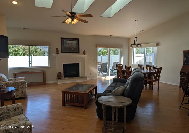 Photo 3 of Single family home for sale at 1518 Autumn Ln, Sandpoint, ID 83864 | MLS# 26-9367 | Listing updated on 2026-10-27