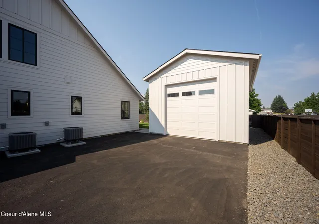 Photo 2 of Single family home for sale at 11059 N Armonia Way, Hayden, ID 83835 | MLS# 26-9005 | Listing updated on 2026-09-17