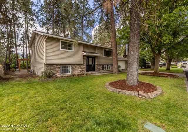 Photo 4 of Sale Pending at 716 E 20th Avenue, Post Falls, ID 83854 | MLS# 26-9168 | Listing updated on 2026-09-09