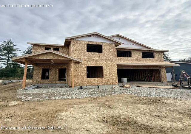 Photo 2 of Single family home for sale at 1143 Jersey St, Sandpoint, ID 83864 | MLS# 26-9011 | Listing updated on 2026-09-17