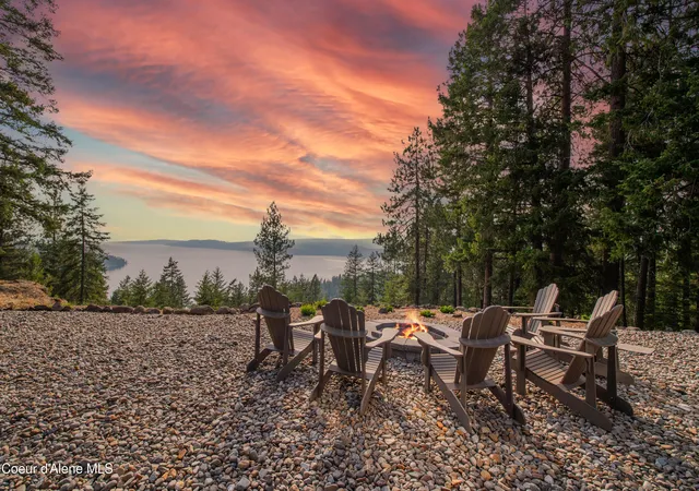 Photo 4 of Single family home for sale at 13875 S Ridgeview Dr, Harrison, ID 83833 | MLS# 26-9175 | Listing updated on 2026-09-08