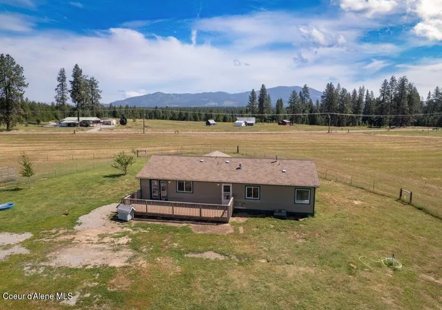 Photo 2 of Sale Pending at 51 Bowers Trl, Spirit Lake, ID 83869 | MLS# 26-9079 | Listing updated on 2026-09-10