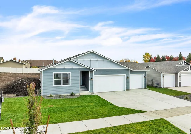 Photo 3 of Single family home for sale at 4242 N Arrowleaf Loop, Post Falls, ID 83854 | MLS# 26-9074 | Listing updated on 2026-09-07
