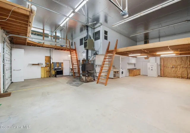 Photo 3 of Sale Pending at 291 Old Ml Rd, Sandpoint, ID 83864 | MLS# 26-9193 | Listing updated on 2026-09-09