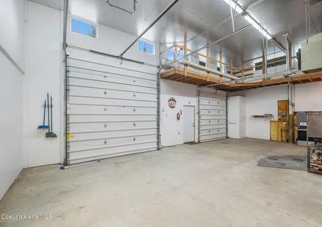 Photo 3 of Sale Pending at 291 Old Ml Rd, Sandpoint, ID 83864 | MLS# 26-9193 | Listing updated on 2026-09-09