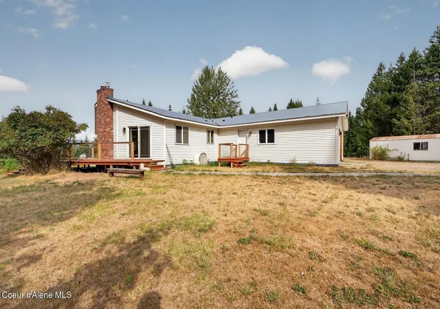 Photo 1 of Single family home for sale at 76 Moose Ridge Ln, Bonners Ferry, ID 83805 | MLS# 26-9086 | Listing updated on 2026-09-09