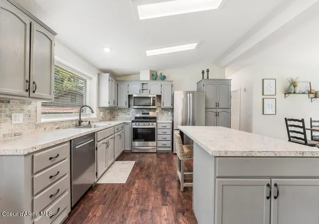 Photo 1 of Manufactured home for sale at 16095 E 3rd Street, Bayview, ID 83803 | MLS# 26-9116 | Listing updated on 2026-09-21