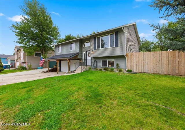 Single family home for sale at 1006 N Adkins Dr, Post Falls, ID 83854 | MLS# 26-9102