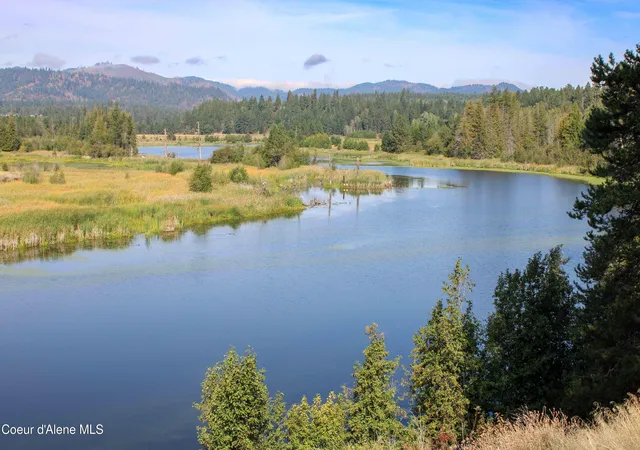 Photo 2 of Single family home for sale at 29 Eastside Rd, Priest River, ID 83856 | MLS# 26-9268 | Listing updated on 2026-09-11