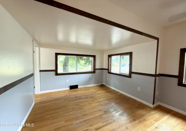Photo 4 of Single family home for sale at 6552 Jackson St, Bonners Ferry, ID 83805 | MLS# 26-9123 | Listing updated on 2026-09-04