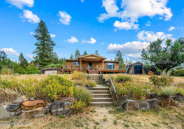 Photo 3 of Single family home for sale at 202 Marydel Ln, Bonners Ferry, ID 83805 | MLS# 26-9171 | Listing updated on 2026-09-21