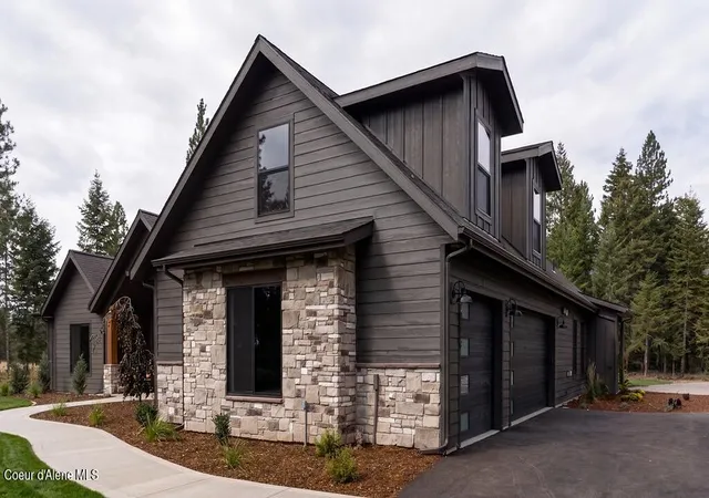 Photo 2 of Sale Pending at 10 Ellington Ct, Athol, ID 83801 | MLS# 26-9145 | Listing updated on 2026-09-08