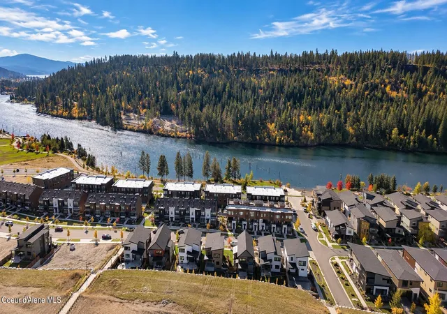Photo 2 of Single family home for sale at 2761 W Lumber Ln, Coeur D Alene, ID 83814 | MLS# 26-9141 | Listing updated on 2026-10-08