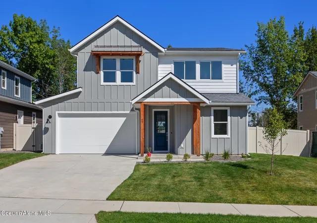 Photo 1 of Single family home for sale at 1823 Bluegrass Ave, Sandpoint, ID 83864 | MLS# 26-9156 | Listing updated on 2026-09-16