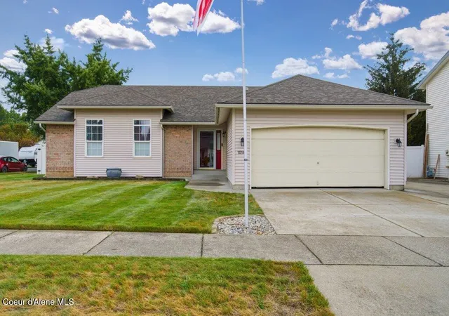 Photo 2 of Sale Pending at 1014 N Frank Ct, Post Falls, ID 83854 | MLS# 26-9157 | Listing updated on 2026-09-06