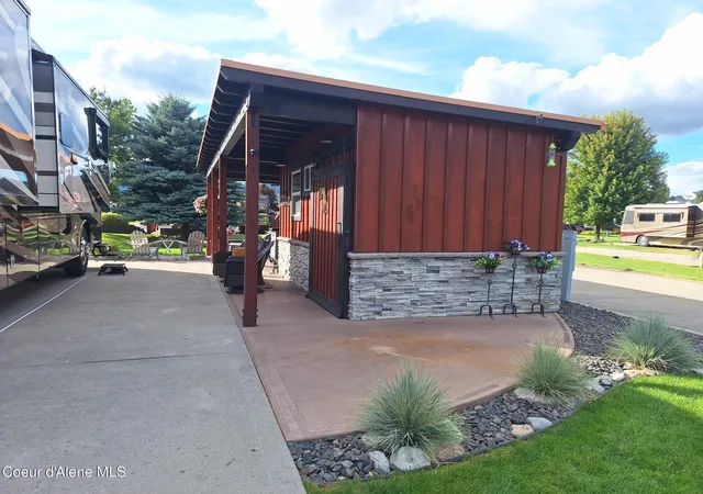 Land for sale at 8 Bogie Ln, Blanchard, ID 83804 | MLS# 26-9166