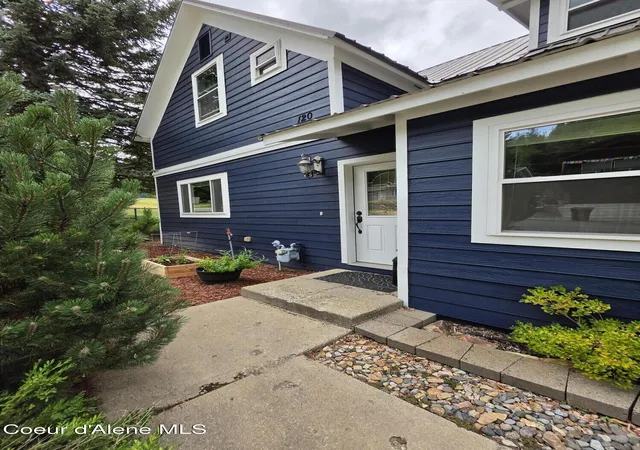 Photo 22 of Single family home for sale at 120 Main St, Wardner, ID 83837 | MLS# 26-9162 | Listing updated on 2026-09-04