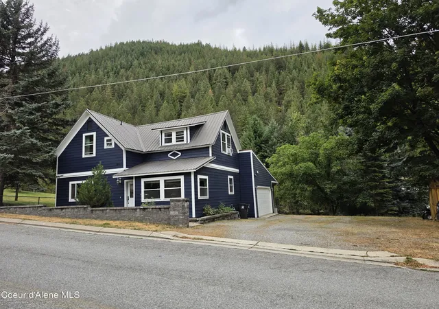 Photo 2 of Single family home for sale at 120 Main St, Wardner, ID 83837 | MLS# 26-9162 | Listing updated on 2026-09-04