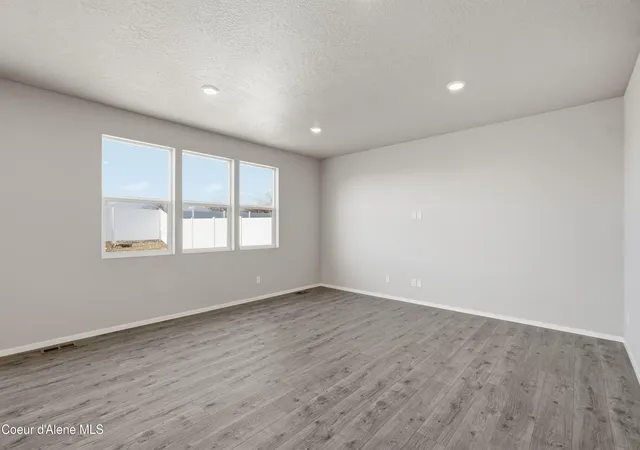 Photo 3 of Single family home for sale at 4526 E Rare Fox Ave, Post Falls, ID 83854 | MLS# 26-9187 | Listing updated on 2026-09-16