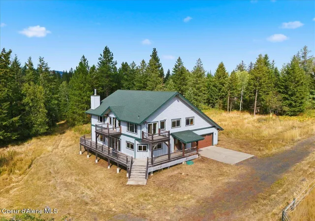 Photo 4 of Single family home for sale at 38069 S Highway 3, Saint Maries, ID 83861 | MLS# 26-9251 | Listing updated on 2026-09-10