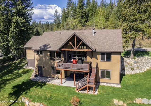Photo 2 of Single family home for sale at 355 & 533 Olympic Dr, Sandpoint, ID 83864 | MLS# 26-9194 | Listing updated on 2026-09-07