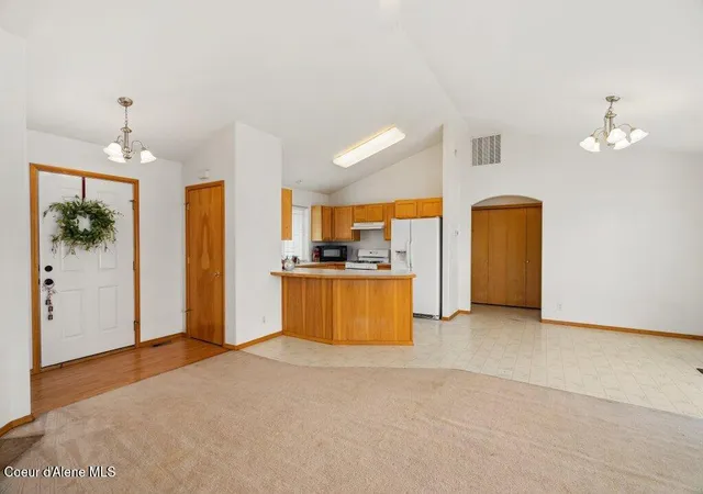 Photo 4 of Sale Pending at 8120 N Ainsworth Dr, Hayden, ID 83835 | MLS# 26-9344 | Listing updated on 2026-09-25