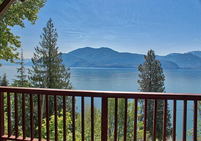 Photo 1 of Single family home for sale at 93 Blue Jay Dr, Sagle, ID 83860 | MLS# 26-9216 | Listing updated on 2026-09-08